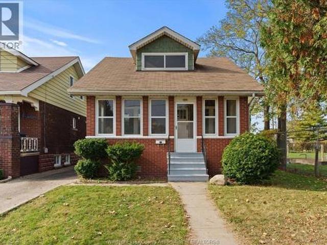 House for sale in Walkerville, Windsor