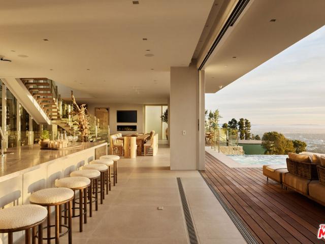 House for sale in Canoga Park, California