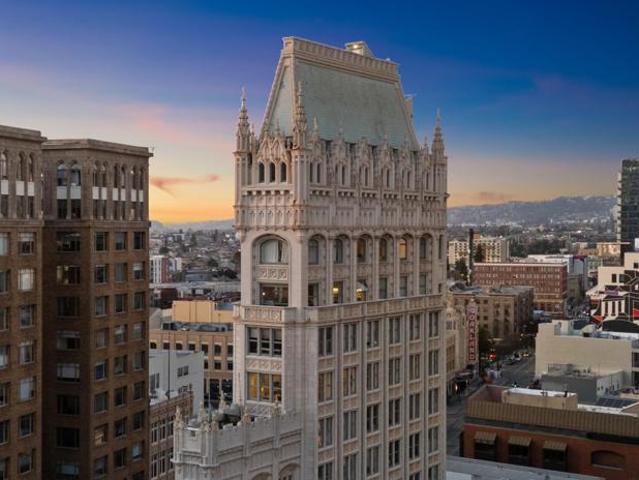 Condo for sale in Oakland, California