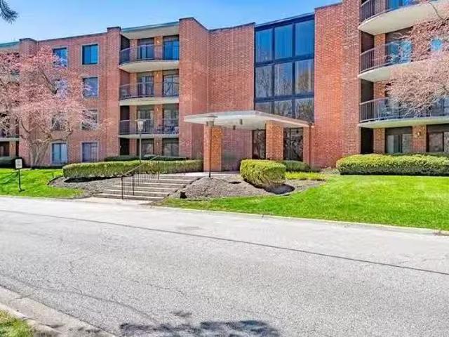 House for rent in Arlington Heights
