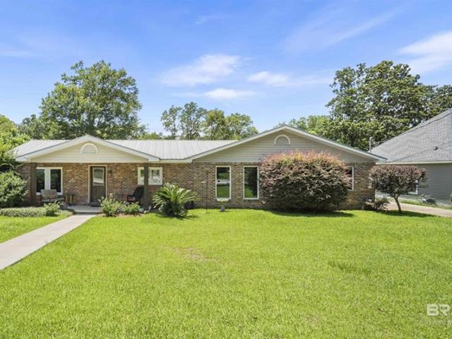 House for sale in Daphne, Alabama
