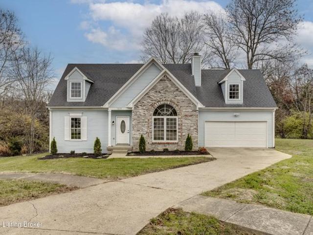 House for sale in La Grange, Kentucky