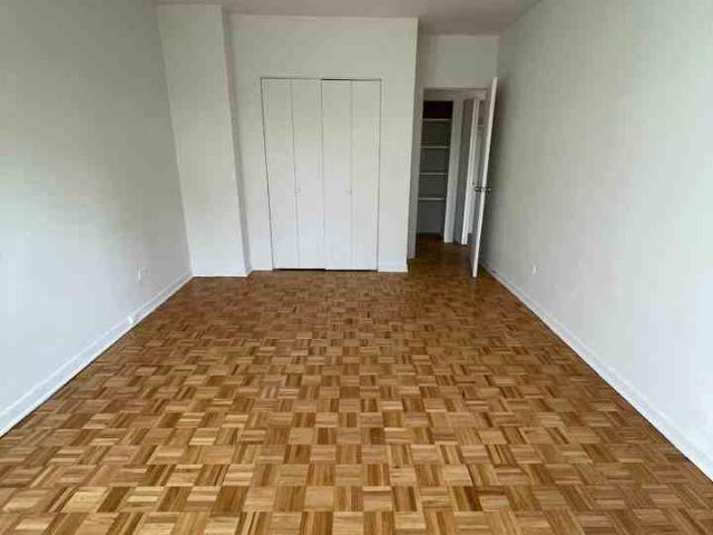 Apartment for rent in St. Leonard's, Quebec