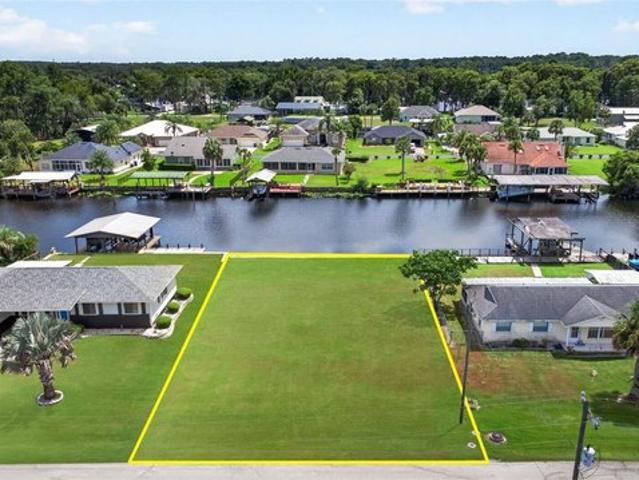 Land for sale in Astor, Florida