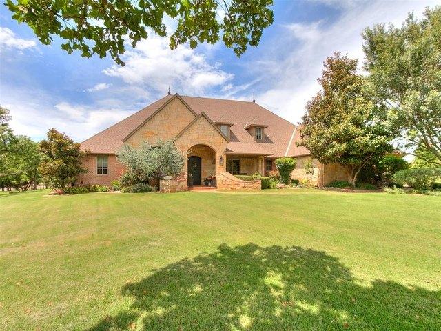 House for sale in Edmond, Oklahoma