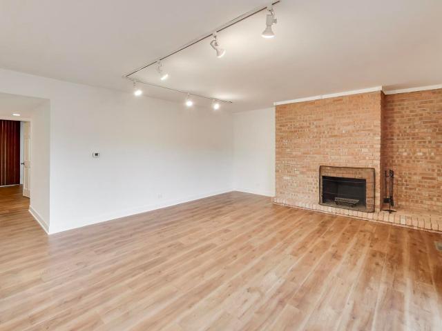 Condo for sale in Lisle, Illinois