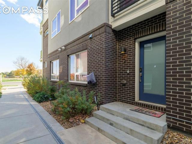 Townhouse for sale in Lakewood