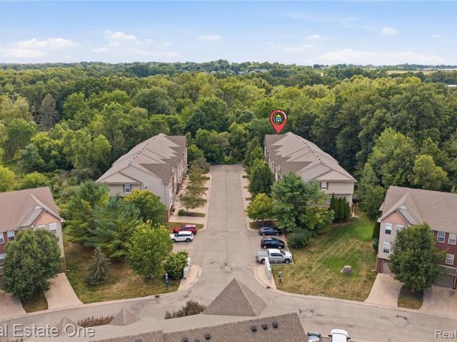 Condo for sale in Howell, Michigan