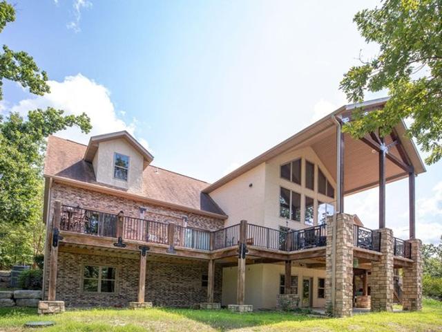 House for sale in Kirbyville, Missouri