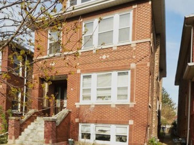 House for sale in Cicero, Illinois