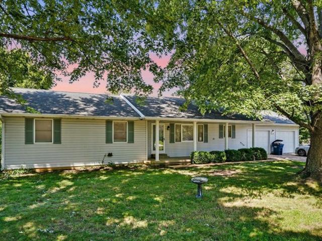House for sale in Buffalo, Missouri