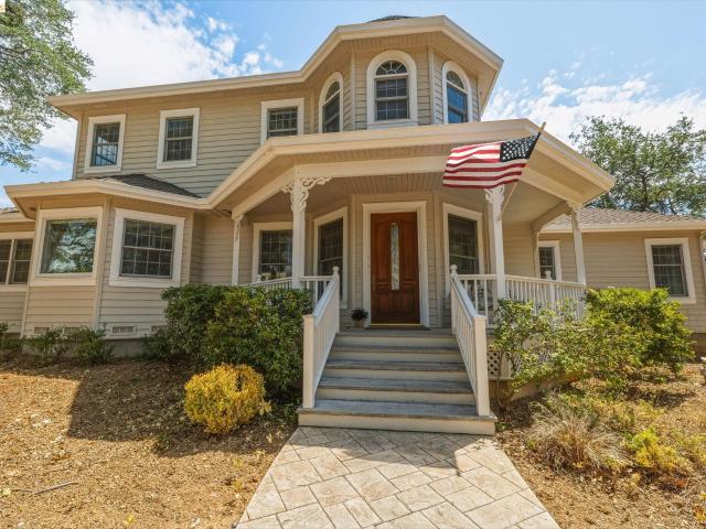 House for sale in Sonora, California