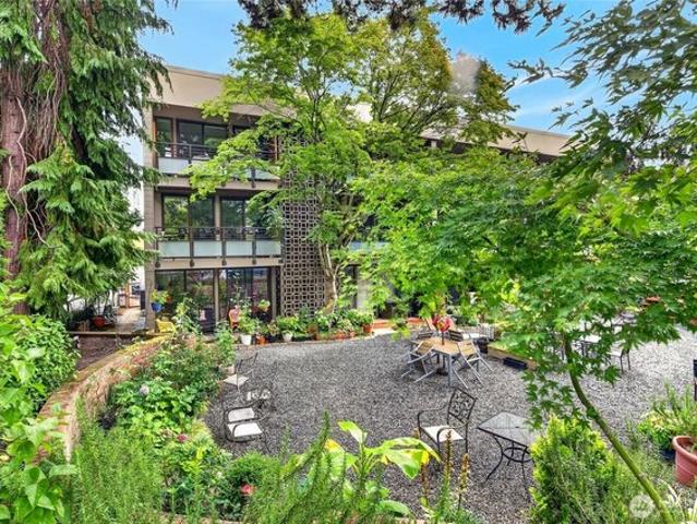 Condo for sale in Seattle, King County