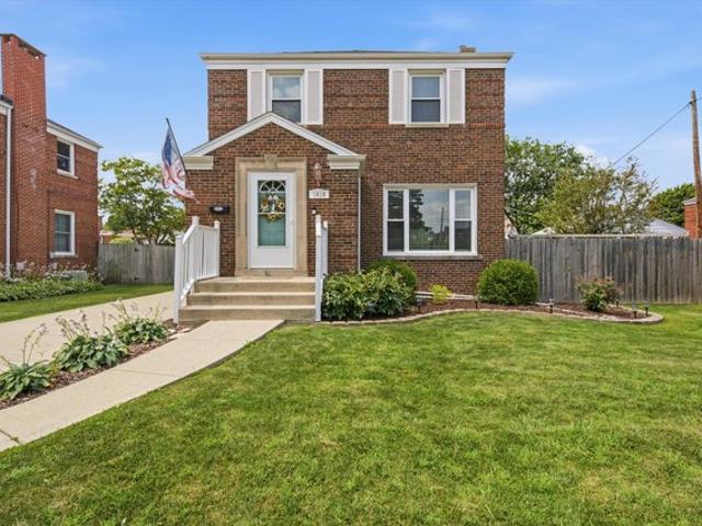 House for sale in Westchester, Illinois