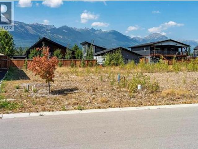 Land for sale in Golden, British Columbia