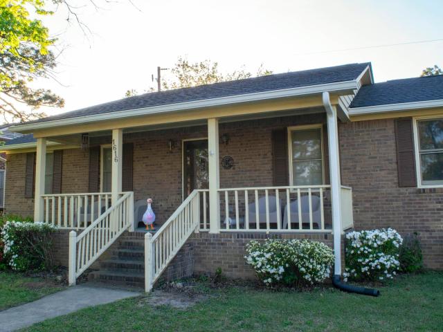 House for sale in Cayce, South Carolina