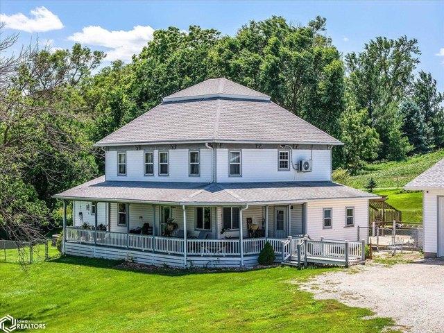 House for sale in Harlan, Iowa
