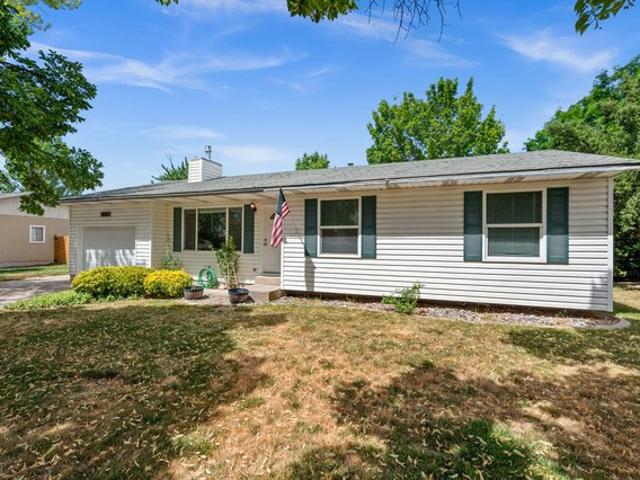 House for sale in Lakewood, Provo