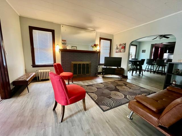 House for sale in Great Lakes, Illinois