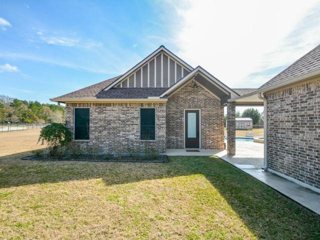 House for sale in Splendora, Texas