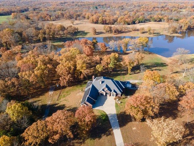 Farm for sale in Harrisburg, Missouri