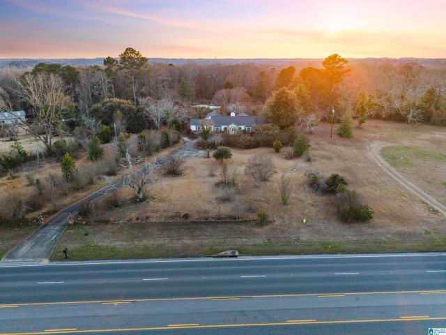 Commercial for sale in Clanton, Alabama