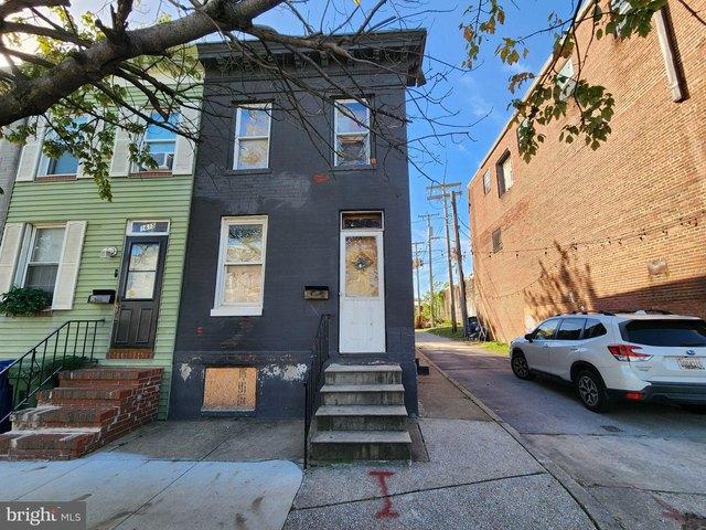 Townhouse for sale in New Southwest/Mount Clare, Baltimore