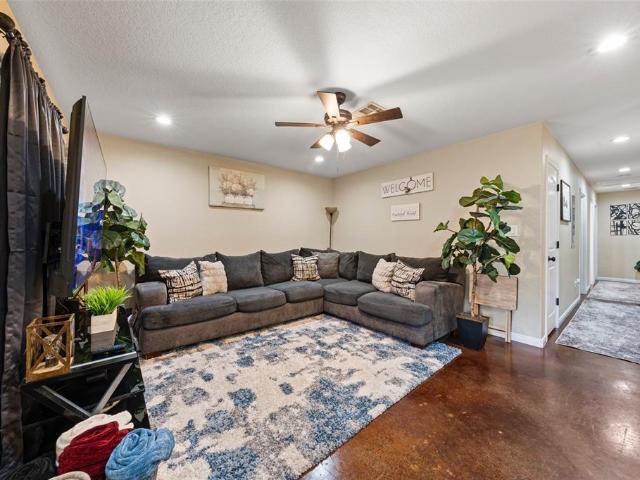 House for sale in Waco, McLennan County