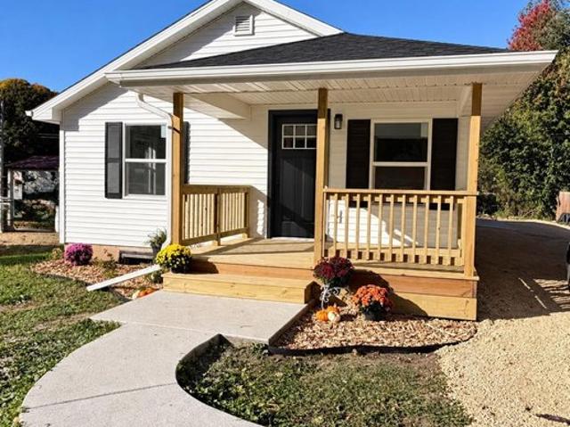 House for sale in Edgerton, Rock County