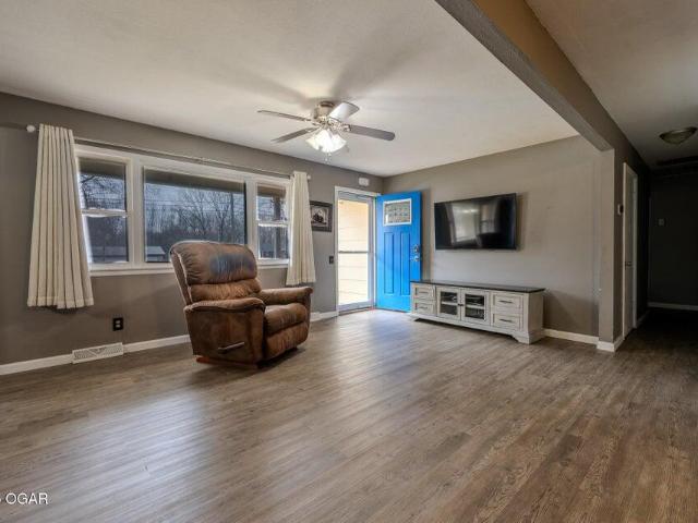 House for sale in Sarcoxie, Missouri