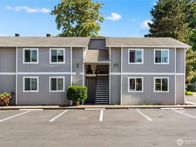 Condo for sale in Kent, Washington