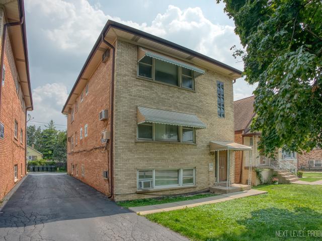 House for sale in Melrose Park, Illinois