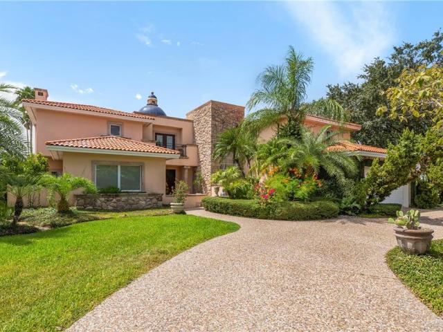 House for sale in Palm Valley, Cameron County