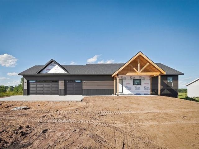 House for sale in Chippewa Falls, Wisconsin