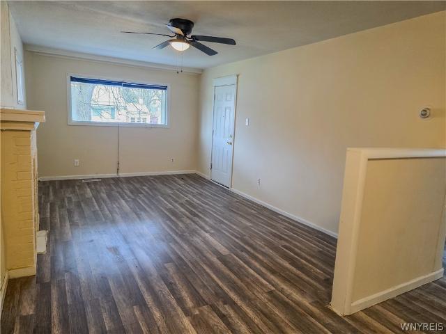 House for sale in Niagara, New York