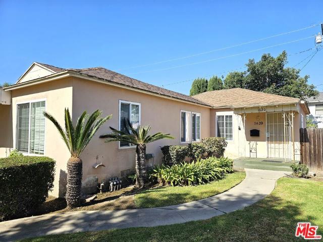 House for sale in Santa Ana, California