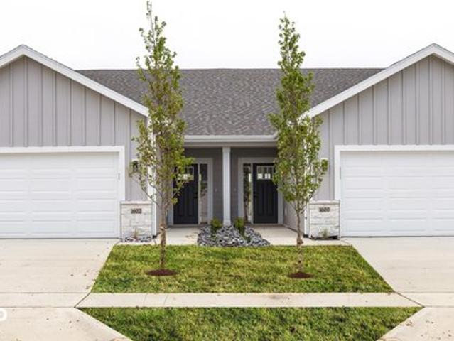 Townhouse for sale in Norwalk, Iowa