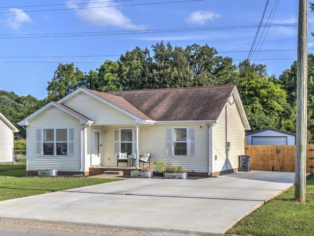 House for sale in Fort Campbell, Kentucky