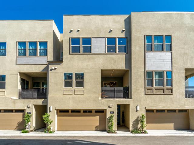 Townhouse for sale in Montebello, California