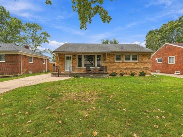 House for sale in Royal Oak, Oakland County