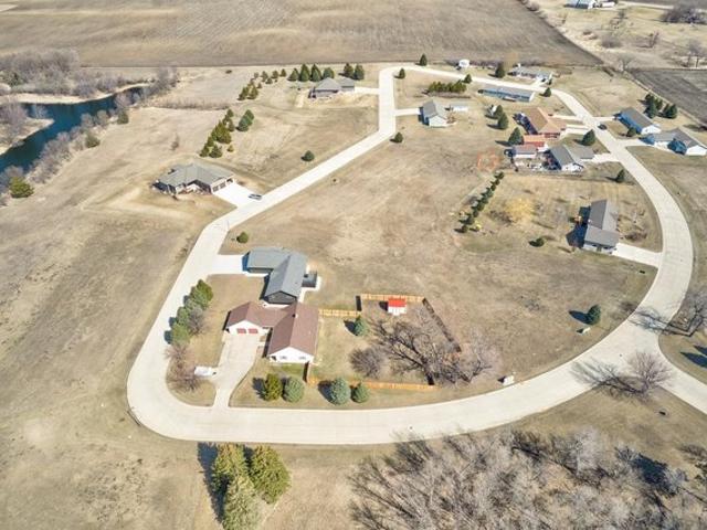 Land for sale in Emmet, Iowa