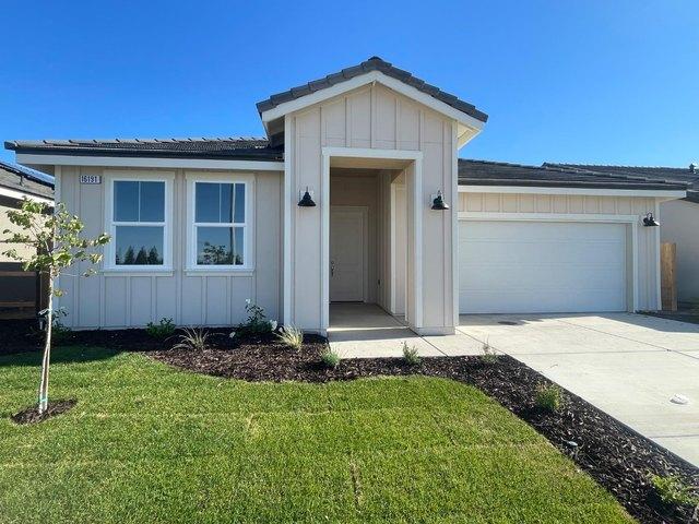 House for sale in Kerman, California