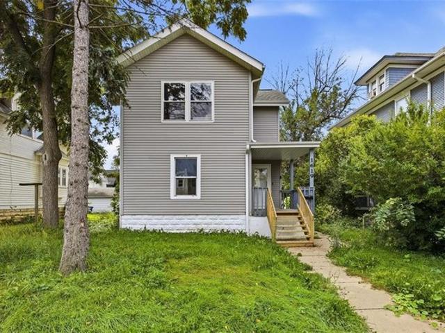 House for sale in Linn, Iowa