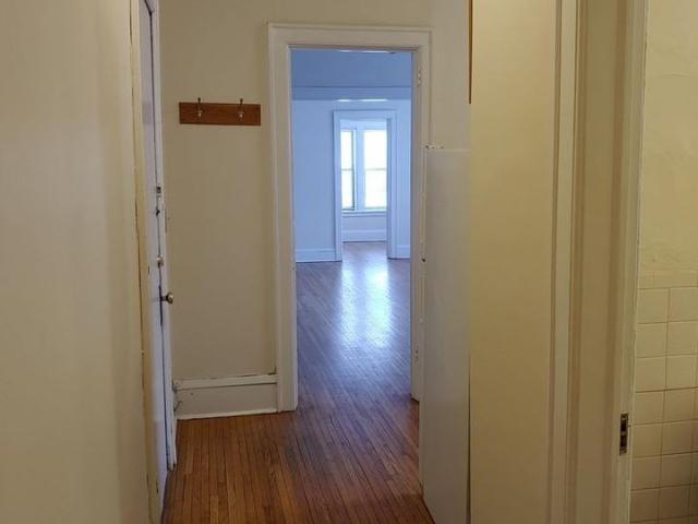 Apartment for rent in Hennepin, Minnesota
