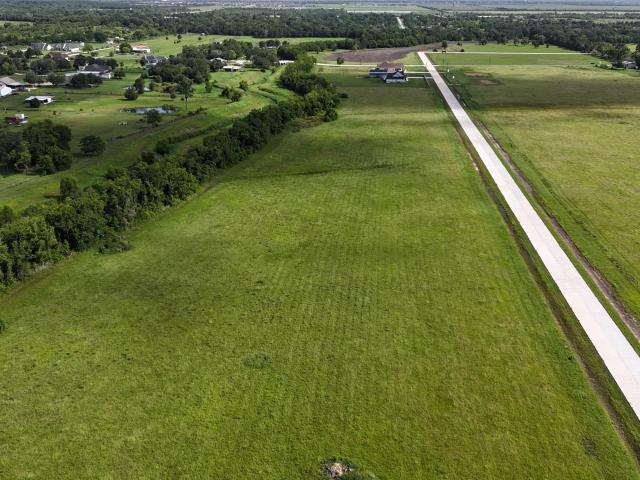 Land for sale in Santa Fe, Texas
