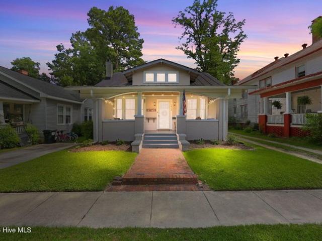 House for sale in New Bern, North Carolina