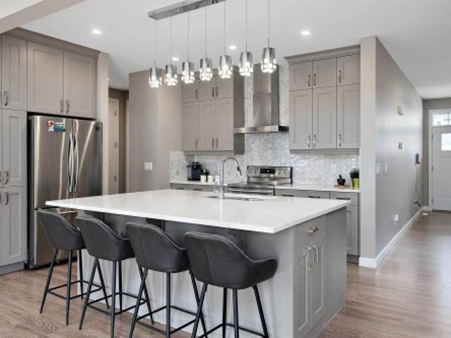 House for sale in Wedgewood, Alberta