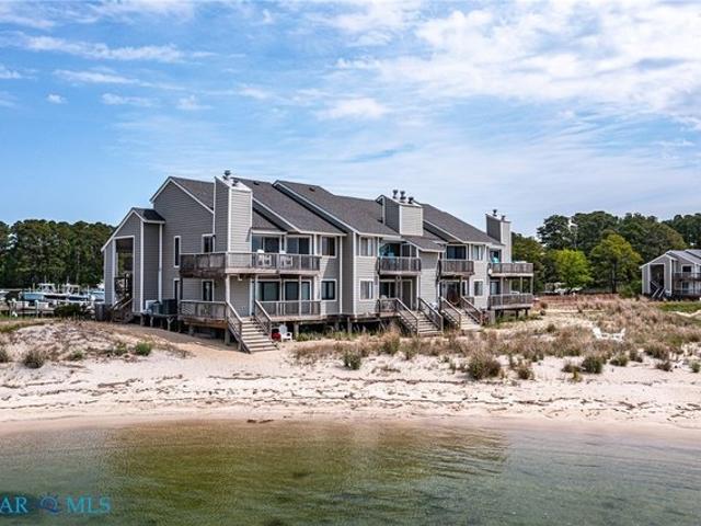 Condo for sale in Virginia
