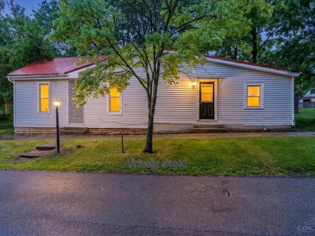 House for sale in New Vienna, Ohio