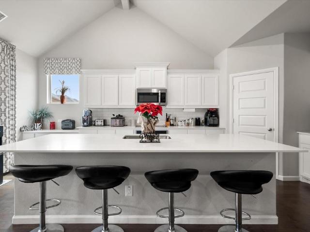 House for sale in Ellis, Texas